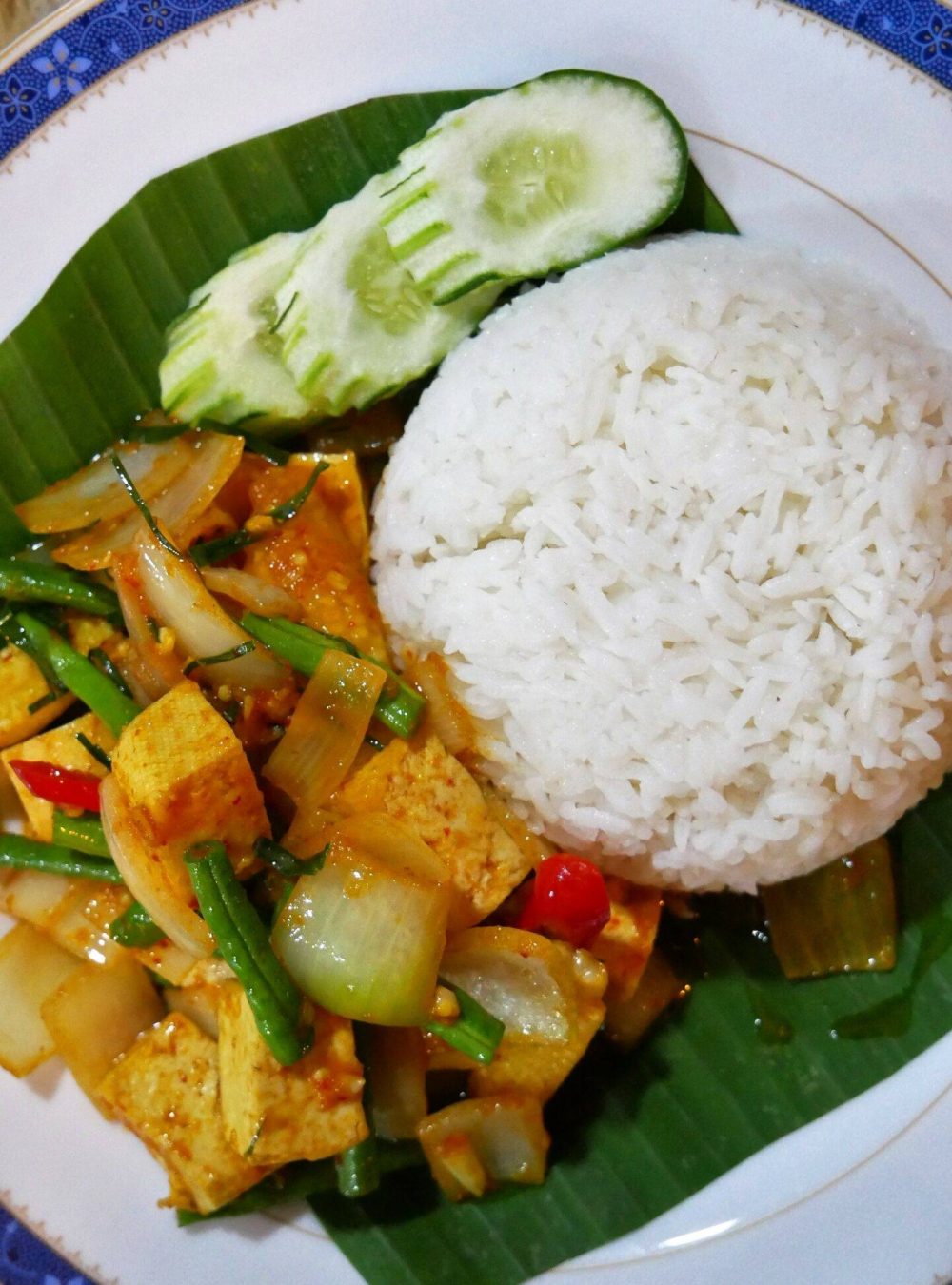 Stir Fried Red Curry with Tofu